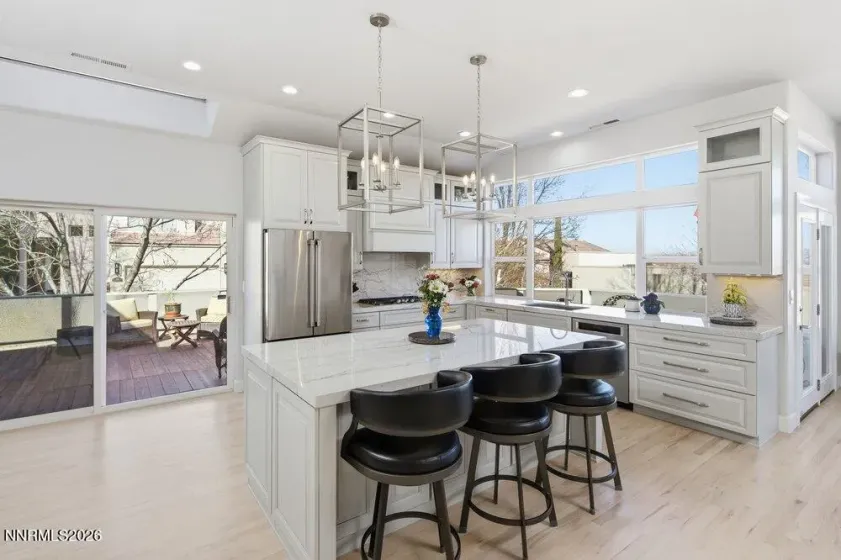 2556 Edgerock, Reno, Nevada 89519, 3 Bedrooms Bedrooms, ,3 BathroomsBathrooms,Residential,Residential,Edgerock,260001553