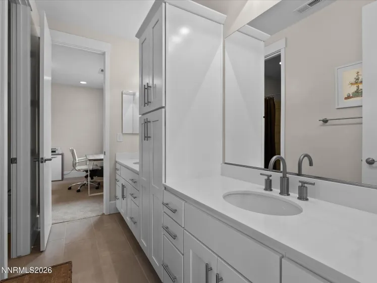 5452 Salmon River, Reno, Nevada 89511, 4 Bedrooms Bedrooms, ,4 BathroomsBathrooms,Residential,Residential,Salmon River,260001555