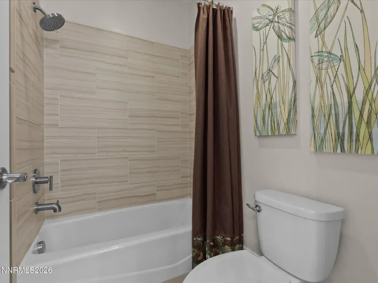 5452 Salmon River, Reno, Nevada 89511, 4 Bedrooms Bedrooms, ,4 BathroomsBathrooms,Residential,Residential,Salmon River,260001555