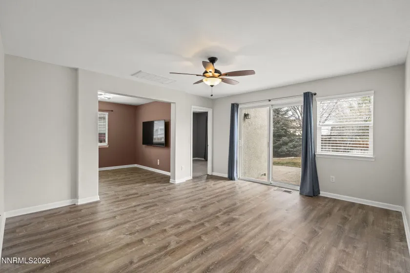 5926 Ingleston, Sparks, Nevada 89436, 4 Bedrooms Bedrooms, ,3 BathroomsBathrooms,Residential,Residential,Ingleston,260001557