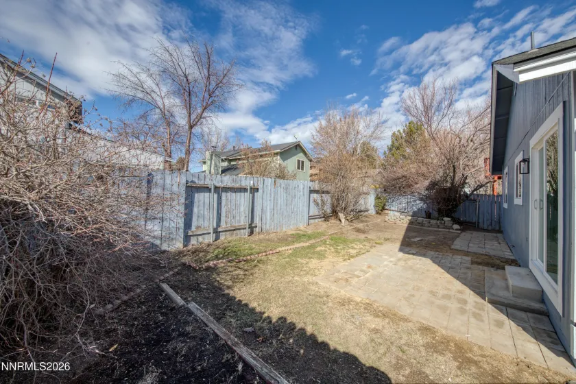 2771 Santa Ana, Reno, Nevada 89502, 3 Bedrooms Bedrooms, ,2 BathroomsBathrooms,Residential,Residential,Santa Ana,260001558