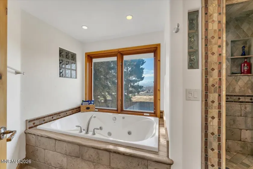 11890 Heartpine, Reno, Nevada 89506, 3 Bedrooms Bedrooms, ,3 BathroomsBathrooms,Residential,Residential,Heartpine,260001559