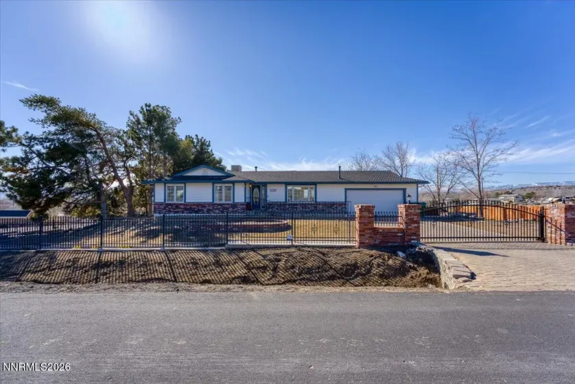 11890 Heartpine, Reno, Nevada 89506, 3 Bedrooms Bedrooms, ,3 BathroomsBathrooms,Residential,Residential,Heartpine,260001559