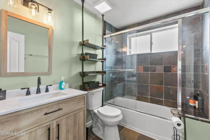 4780 Koenig, Reno, Nevada 89506, 5 Bedrooms Bedrooms, ,5 BathroomsBathrooms,Residential,Residential,Koenig,260001561