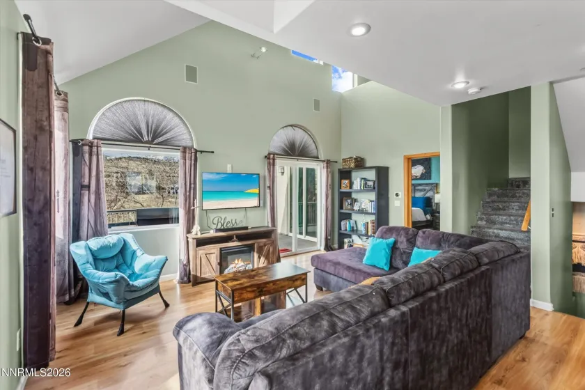 4780 Koenig, Reno, Nevada 89506, 5 Bedrooms Bedrooms, ,5 BathroomsBathrooms,Residential,Residential,Koenig,260001561