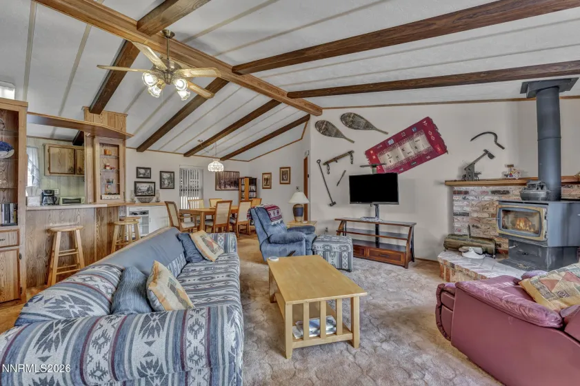 108952 US-395, Coleville, California 96107, 2 Bedrooms Bedrooms, ,2 BathroomsBathrooms,Residential,Residential,US-395,260001562