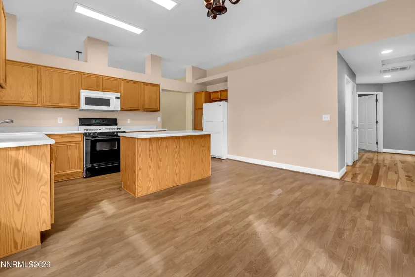 1419 Ridge Point, Carson City, Nevada 89706, 3 Bedrooms Bedrooms, ,2 BathroomsBathrooms,Residential,Residential,Ridge Point,260001563