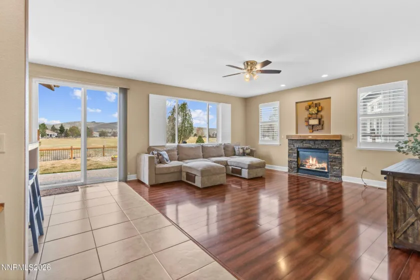 2773 Decoy, Sparks, Nevada 89436, 5 Bedrooms Bedrooms, ,3 BathroomsBathrooms,Residential,Residential,Decoy,260001567