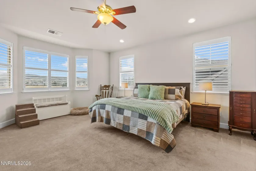 2773 Decoy, Sparks, Nevada 89436, 5 Bedrooms Bedrooms, ,3 BathroomsBathrooms,Residential,Residential,Decoy,260001567