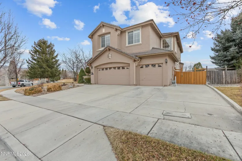 2773 Decoy, Sparks, Nevada 89436, 5 Bedrooms Bedrooms, ,3 BathroomsBathrooms,Residential,Residential,Decoy,260001567