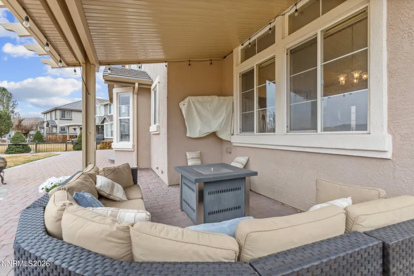 2773 Decoy, Sparks, Nevada 89436, 5 Bedrooms Bedrooms, ,3 BathroomsBathrooms,Residential,Residential,Decoy,260001567