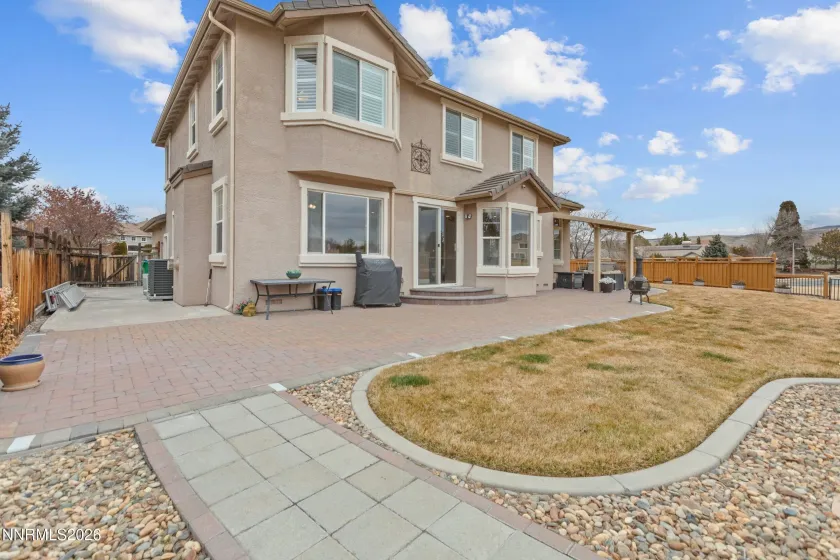 2773 Decoy, Sparks, Nevada 89436, 5 Bedrooms Bedrooms, ,3 BathroomsBathrooms,Residential,Residential,Decoy,260001567