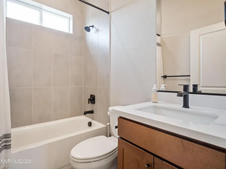 408 Kelsey, Minden, Nevada 89423, 4 Bedrooms Bedrooms, ,4 BathroomsBathrooms,Residential,Residential,Kelsey,260001568