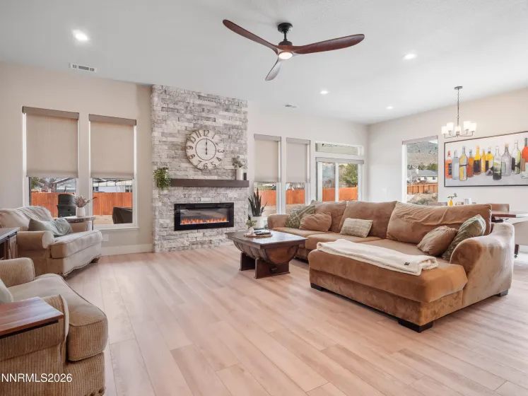 408 Kelsey, Minden, Nevada 89423, 4 Bedrooms Bedrooms, ,4 BathroomsBathrooms,Residential,Residential,Kelsey,260001568