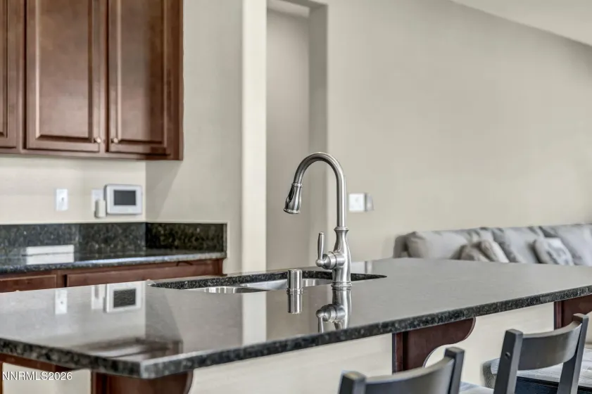 10145 Toltec, Reno, Nevada 89521, 3 Bedrooms Bedrooms, ,2 BathroomsBathrooms,Residential,Residential,Toltec,260001571