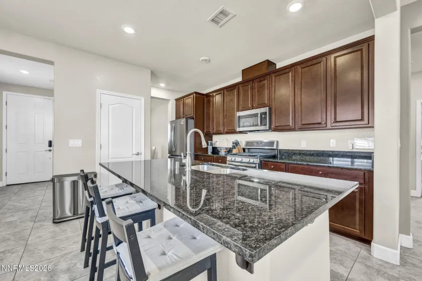 10145 Toltec, Reno, Nevada 89521, 3 Bedrooms Bedrooms, ,2 BathroomsBathrooms,Residential,Residential,Toltec,260001571