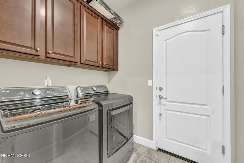 10145 Toltec, Reno, Nevada 89521, 3 Bedrooms Bedrooms, ,2 BathroomsBathrooms,Residential,Residential,Toltec,260001571