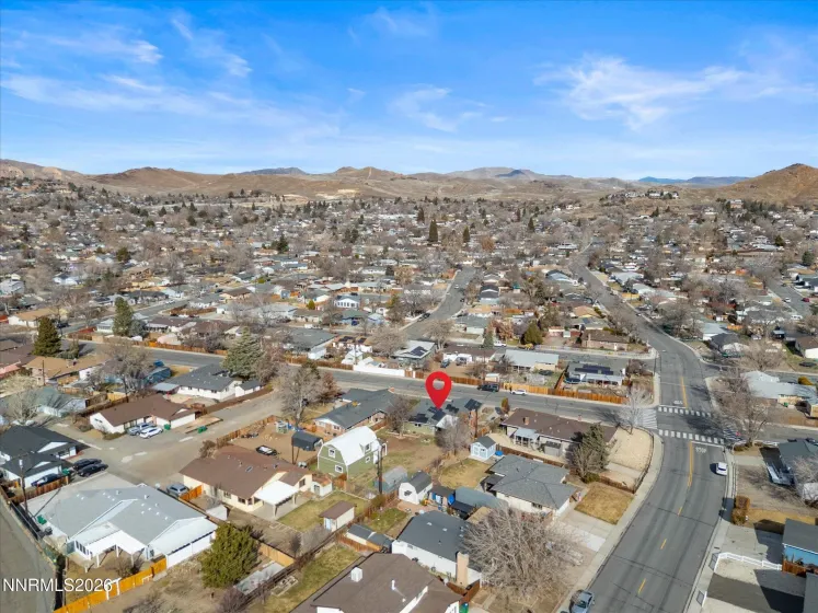 91 York, Sparks, Nevada 89431, 2 Bedrooms Bedrooms, ,2 BathroomsBathrooms,Residential,Residential,York,260001573