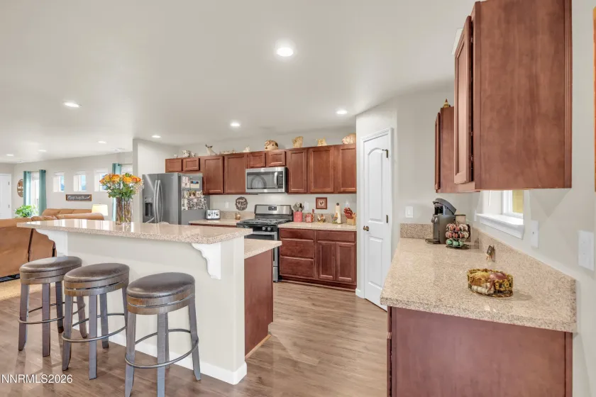 2552 Ladera Dr Kitchen