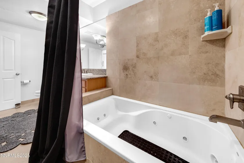 200 2nd, Reno, Nevada 89501, 1 Bedroom Bedrooms, ,1 BathroomBathrooms,Residential,Residential,2nd,260001579