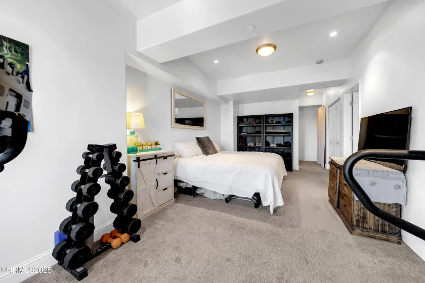 200 2nd, Reno, Nevada 89501, 1 Bedroom Bedrooms, ,1 BathroomBathrooms,Residential,Residential,2nd,260001579