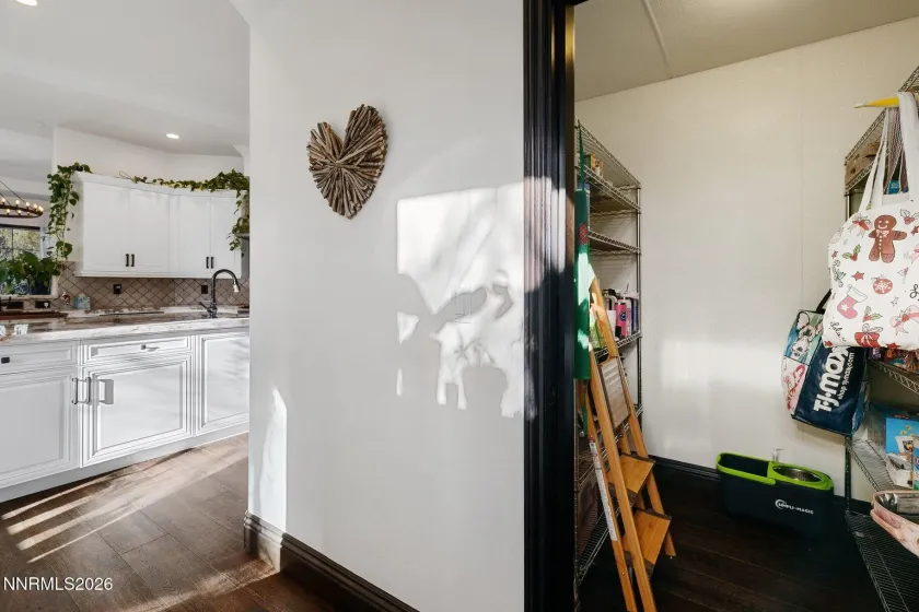 12910 Silver Wolf, Reno, Nevada 89511, 5 Bedrooms Bedrooms, ,5 BathroomsBathrooms,Residential,Residential,Silver Wolf,260001584