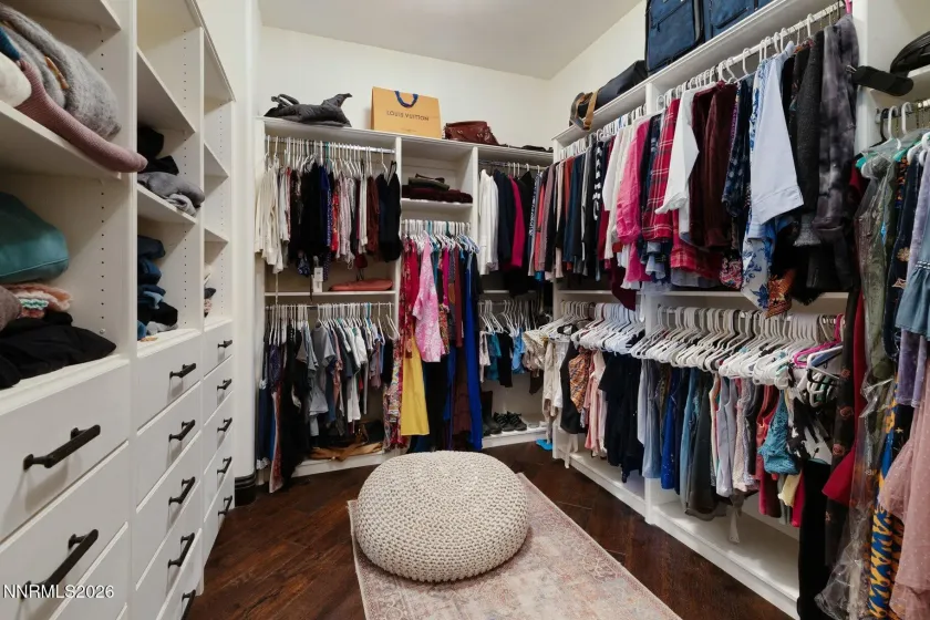 12910 Silver Wolf, Reno, Nevada 89511, 5 Bedrooms Bedrooms, ,5 BathroomsBathrooms,Residential,Residential,Silver Wolf,260001584