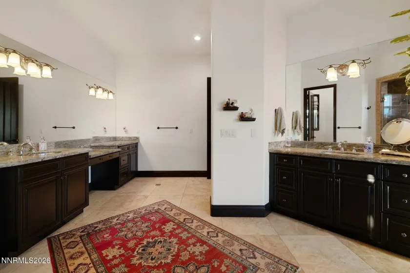 12910 Silver Wolf, Reno, Nevada 89511, 5 Bedrooms Bedrooms, ,5 BathroomsBathrooms,Residential,Residential,Silver Wolf,260001584