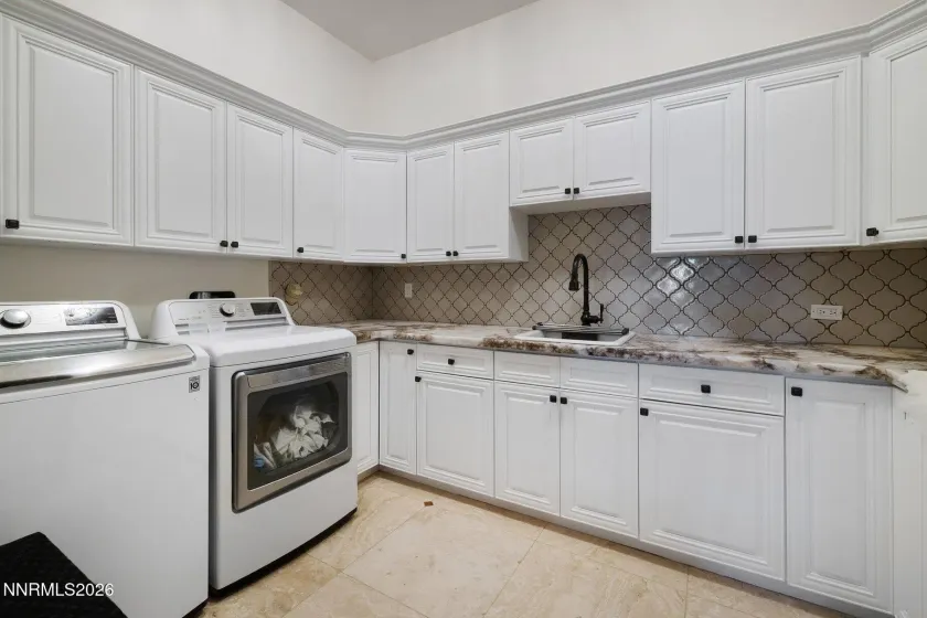 12910 Silver Wolf, Reno, Nevada 89511, 5 Bedrooms Bedrooms, ,5 BathroomsBathrooms,Residential,Residential,Silver Wolf,260001584