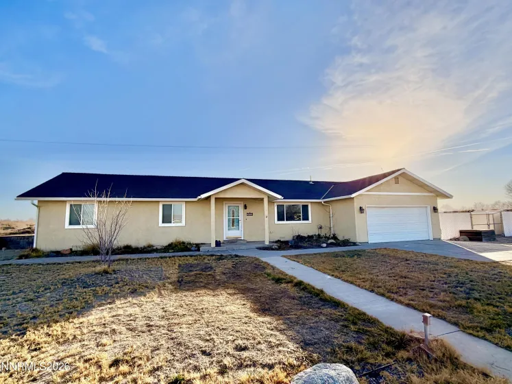 2830 Country Club, Fallon, Nevada 89406, 3 Bedrooms Bedrooms, ,2 BathroomsBathrooms,Residential,Residential,Country Club,250057663