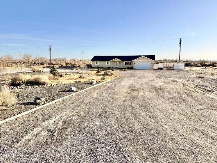 2830 Country Club, Fallon, Nevada 89406, 3 Bedrooms Bedrooms, ,2 BathroomsBathrooms,Residential,Residential,Country Club,250057663