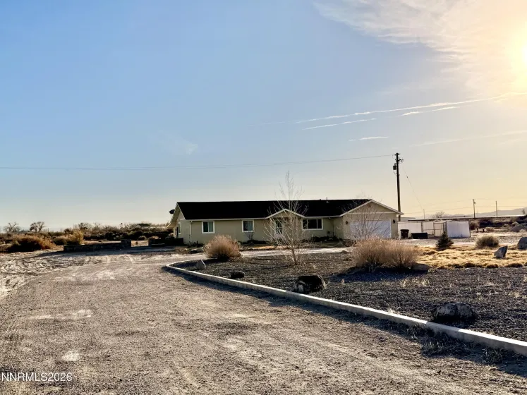 2830 Country Club, Fallon, Nevada 89406, 3 Bedrooms Bedrooms, ,2 BathroomsBathrooms,Residential,Residential,Country Club,250057663