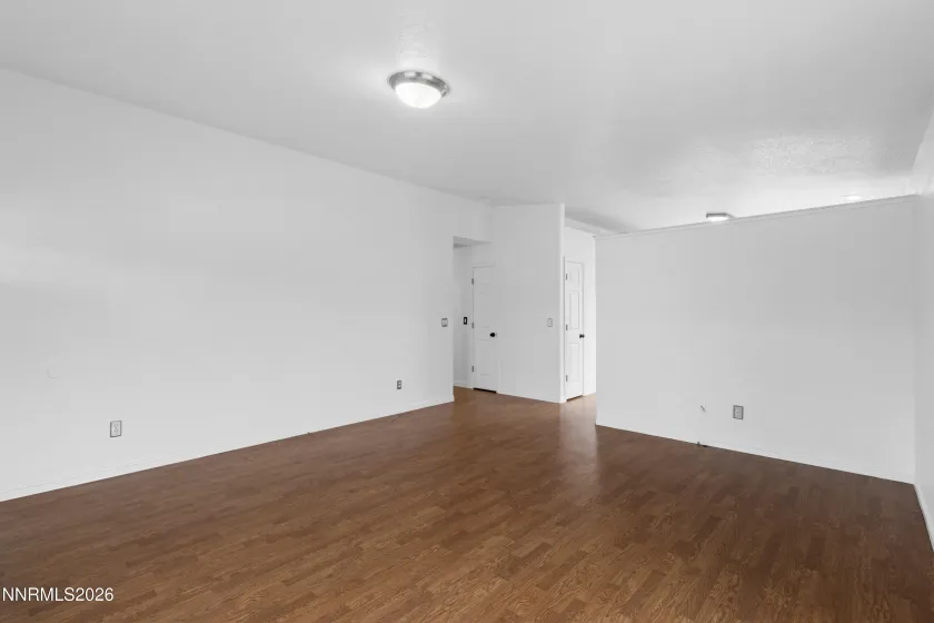 706 Strauss, Sun Valley, Nevada 89433, 4 Bedrooms Bedrooms, ,2 BathroomsBathrooms,Residential,Residential,Strauss,260001586