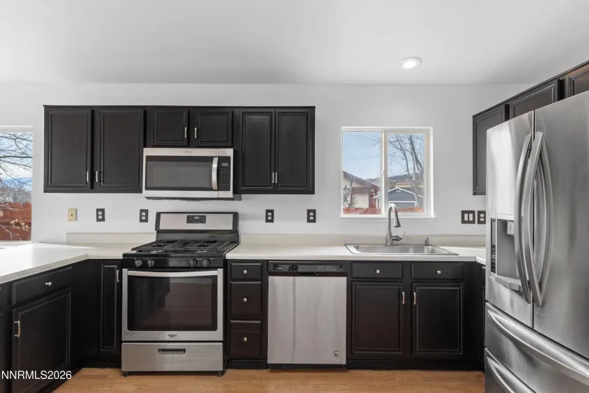 706 Strauss, Sun Valley, Nevada 89433, 4 Bedrooms Bedrooms, ,2 BathroomsBathrooms,Residential,Residential,Strauss,260001586