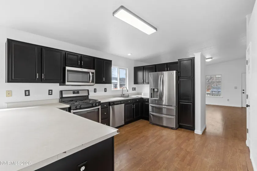 706 Strauss, Sun Valley, Nevada 89433, 4 Bedrooms Bedrooms, ,2 BathroomsBathrooms,Residential,Residential,Strauss,260001586