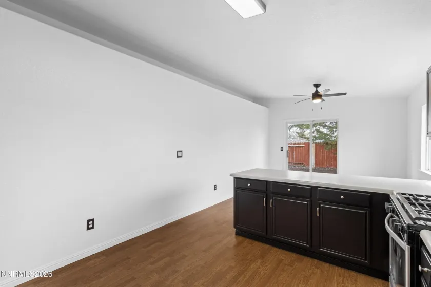 706 Strauss, Sun Valley, Nevada 89433, 4 Bedrooms Bedrooms, ,2 BathroomsBathrooms,Residential,Residential,Strauss,260001586