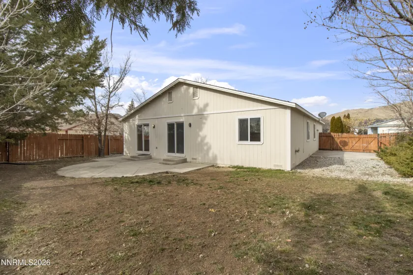 706 Strauss, Sun Valley, Nevada 89433, 4 Bedrooms Bedrooms, ,2 BathroomsBathrooms,Residential,Residential,Strauss,260001586