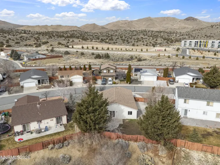 706 Strauss, Sun Valley, Nevada 89433, 4 Bedrooms Bedrooms, ,2 BathroomsBathrooms,Residential,Residential,Strauss,260001586