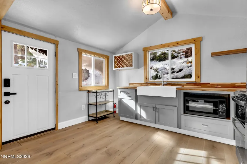 232 Wassou, Crystal Bay, Nevada 89402, 2 Bedrooms Bedrooms, ,2 BathroomsBathrooms,Residential,Residential,Wassou,260001589