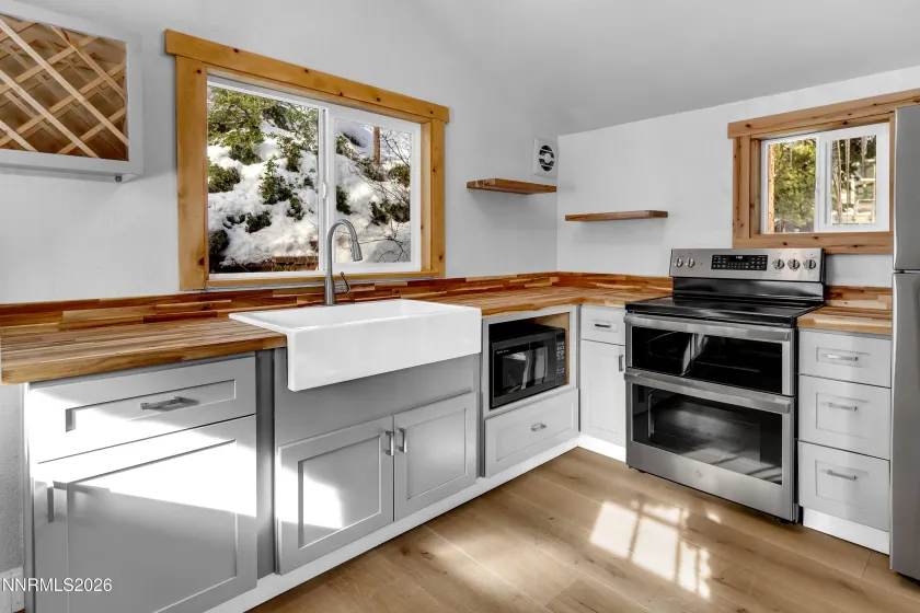 232 Wassou, Crystal Bay, Nevada 89402, 2 Bedrooms Bedrooms, ,2 BathroomsBathrooms,Residential,Residential,Wassou,260001589