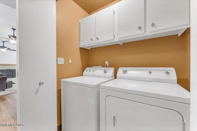 7555 Lighthouse, Reno, Nevada 89511, 3 Bedrooms Bedrooms, ,2 BathroomsBathrooms,Residential,Residential,Lighthouse,260001591