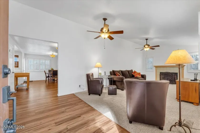 7555 Lighthouse, Reno, Nevada 89511, 3 Bedrooms Bedrooms, ,2 BathroomsBathrooms,Residential,Residential,Lighthouse,260001591