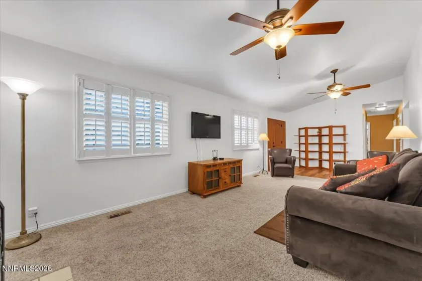 7555 Lighthouse, Reno, Nevada 89511, 3 Bedrooms Bedrooms, ,2 BathroomsBathrooms,Residential,Residential,Lighthouse,260001591