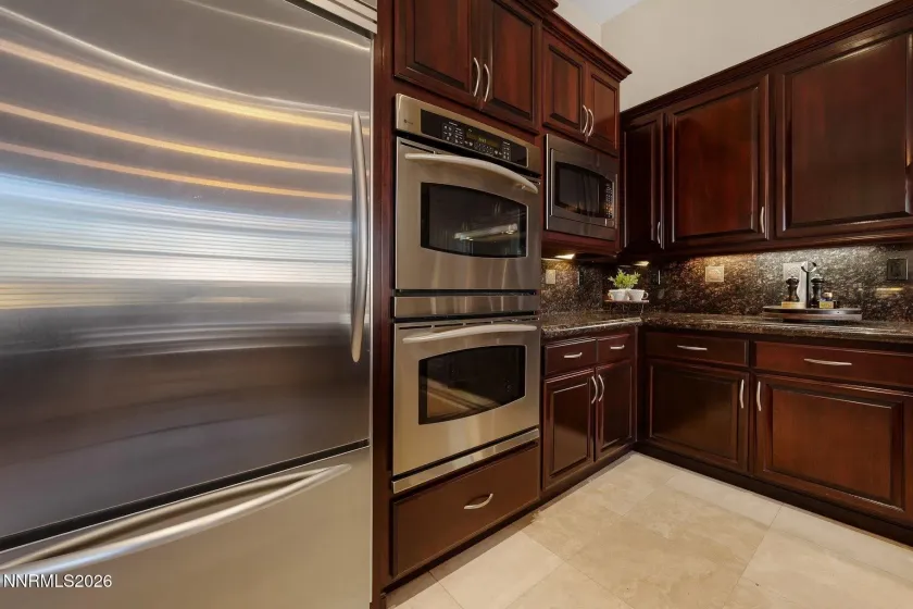 2655 Friesian, Reno, Nevada 89521, 3 Bedrooms Bedrooms, ,4 BathroomsBathrooms,Residential,Residential,Friesian,260001593