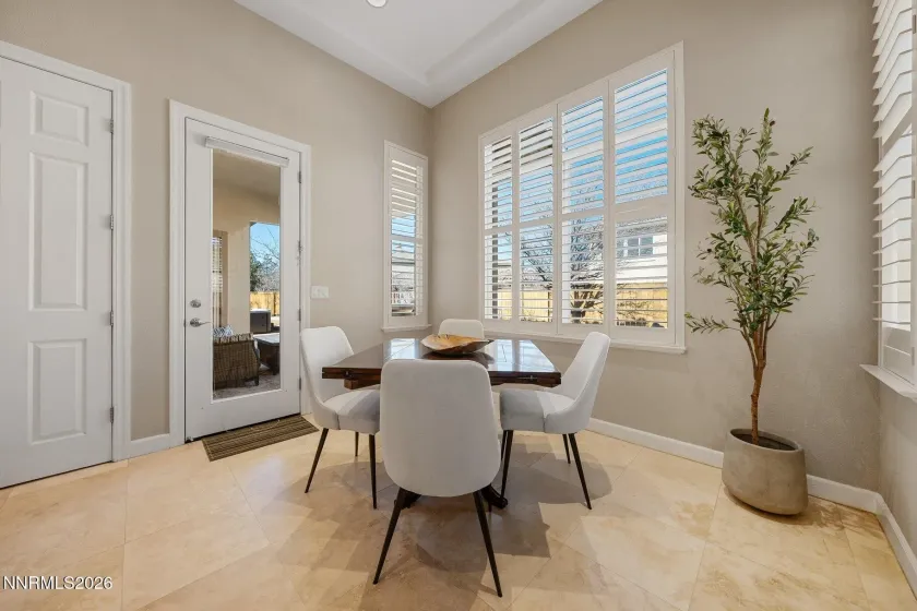 2655 Friesian, Reno, Nevada 89521, 3 Bedrooms Bedrooms, ,4 BathroomsBathrooms,Residential,Residential,Friesian,260001593