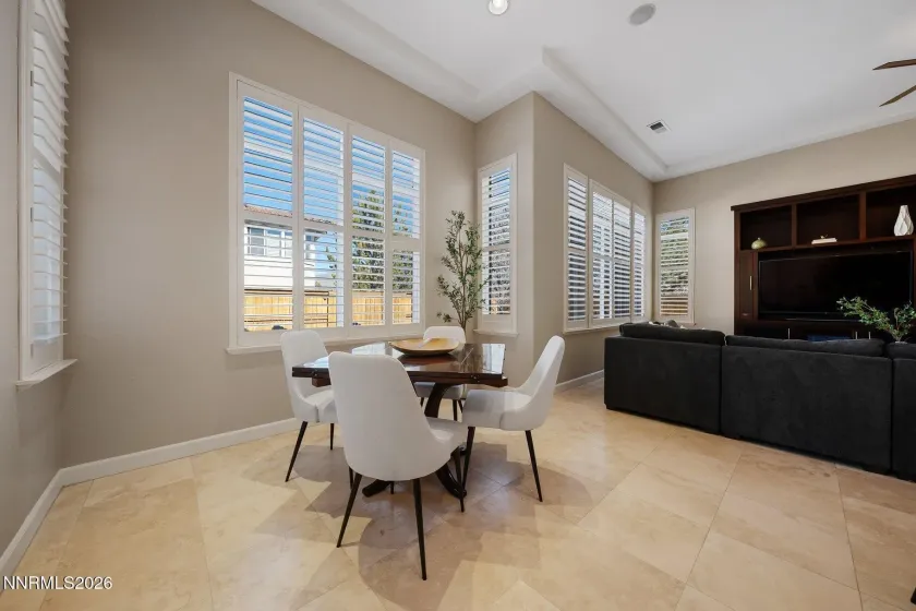 2655 Friesian, Reno, Nevada 89521, 3 Bedrooms Bedrooms, ,4 BathroomsBathrooms,Residential,Residential,Friesian,260001593