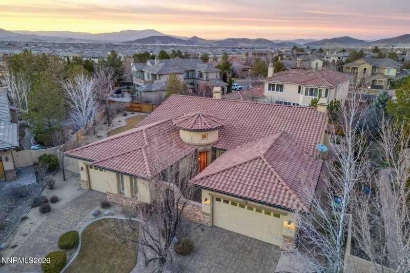 2655 Friesian, Reno, Nevada 89521, 3 Bedrooms Bedrooms, ,4 BathroomsBathrooms,Residential,Residential,Friesian,260001593