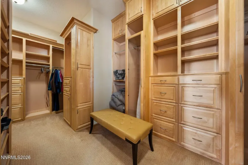 2655 Friesian, Reno, Nevada 89521, 3 Bedrooms Bedrooms, ,4 BathroomsBathrooms,Residential,Residential,Friesian,260001593