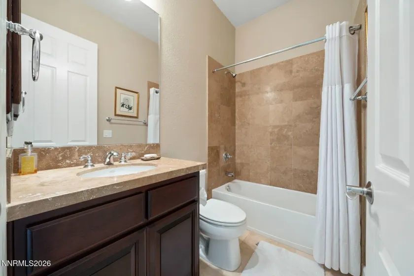 2655 Friesian, Reno, Nevada 89521, 3 Bedrooms Bedrooms, ,4 BathroomsBathrooms,Residential,Residential,Friesian,260001593