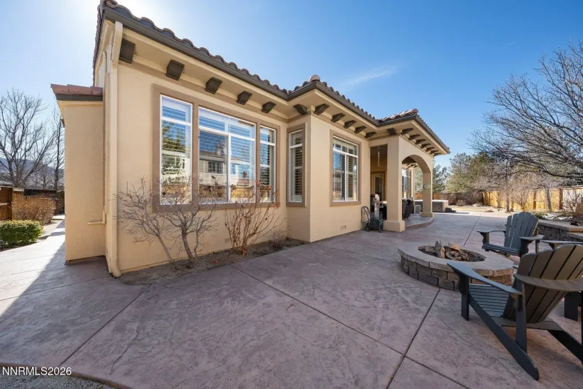 2655 Friesian, Reno, Nevada 89521, 3 Bedrooms Bedrooms, ,4 BathroomsBathrooms,Residential,Residential,Friesian,260001593